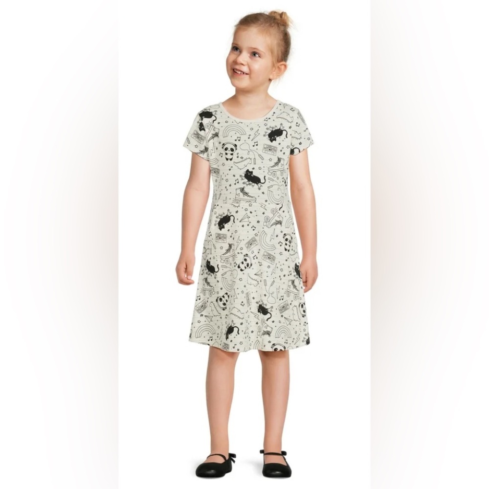 Wonder Nation 🐼Casual Black and White Cap Sleeve Sundress